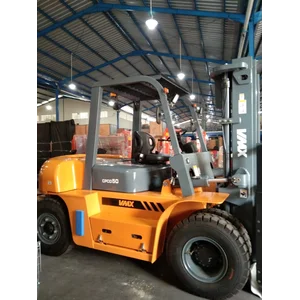 Forklift Diesel Merk VMAX 3 ton