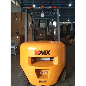Forklift Diesel Merk VMAX 3 ton