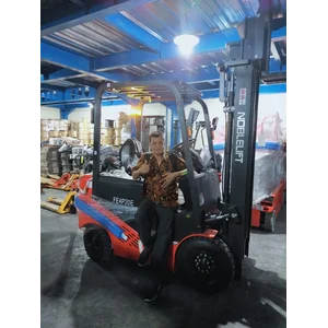 3 Ton Forklift Battery 2 Years Guarantee Very Reliable