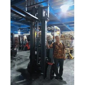 Forklift Battery 3 Ton NOBLIFT Untuk Cool Storage