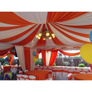 Plafon Dekorasi Tenda Pesta Model Balon
