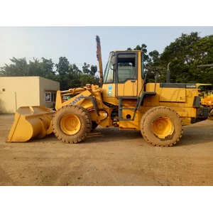 Wheel Loader Komatsu WA200-3 Build Up Ex Japan
