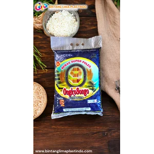 PLASTIK BERAS 2.5KG 3KG KEMASAN FULL COLOR HANDLE PLONG 3 JARI BIASANYA UNTUK ZAKAT