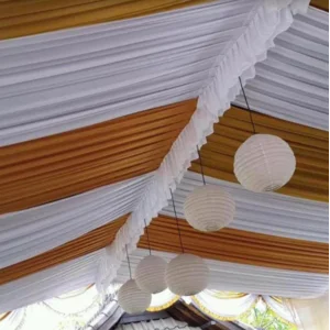 Plafon Tenda Pesta Aksen Bola Gantung