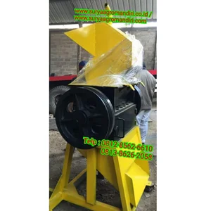 Produksi Mesin Pencacah Sampah Botol Aqua 
