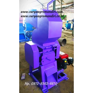 Inorganic Crusher Machine Capacity 50 - 100 Kg / Hour (8 Pk Diesel Drive)