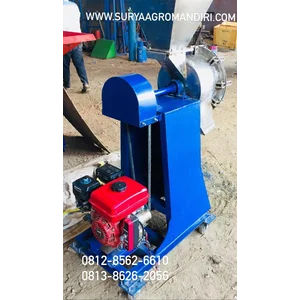 Mesin Giling Bumbu Kayu Manis Sam Dimensi 850 Mm X 520 Mm X 1250 Mm