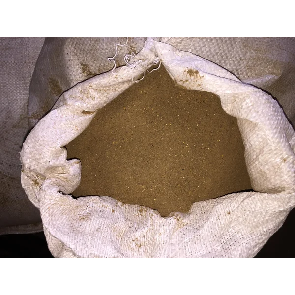 Tepung Bulu (Pakan Ikan)