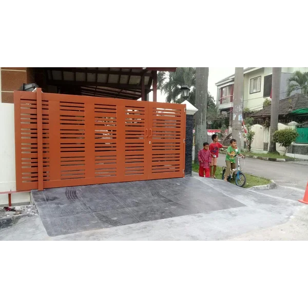 Pintu Pagar Besi Minimalis