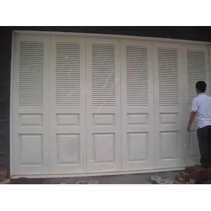 Pintu Garasi Besi Minimalis Tebal Plat 1.5Mm