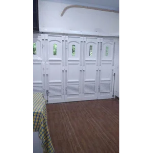 Pintu Garasi Lipat Tipe 3 (Ukuran Daun Pintu 70Cm X 240Cm)