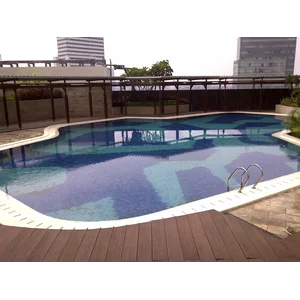 kolam renang sehat