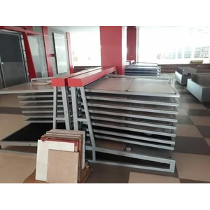 Rak Display Tile 4