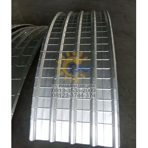 Atap Lengkung di Batu Spandek Radial Zincalume