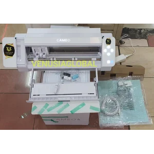 Mesin Cutting Silhouette Cameo 4