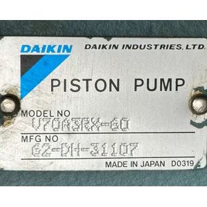 Oil Hydraulic Piston pump. DAIKIN. Model : V70A3 RX-60