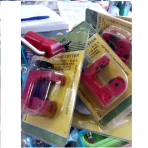 Alat Pemotong Pipa Ukuran kecil