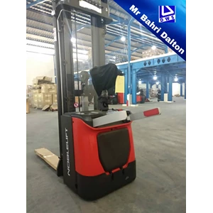 Hand Forklift Stacker 1.6ton NOBLELIFT - Mr Bahri Dalton 2021 
