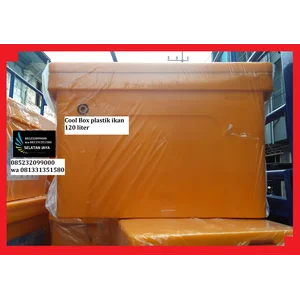 Cool plastic box for fish 120 liters