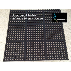 The anti-slip Boston hole rubber mat Supra brand