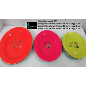Piring plastik elips DX merk IPP