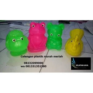 celengan plastik mainan plastik
