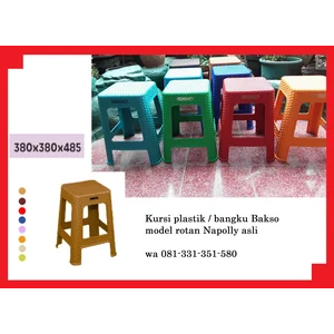 Kursi Plastik Bakso Rotan Napolly 