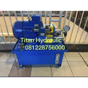 Power pack hidrolik / mesin press / kapasitas 60 liter / tekanan 180 bar / electrik motor 7 hp / pompa 12 cc/ solenoid valve / hand valve