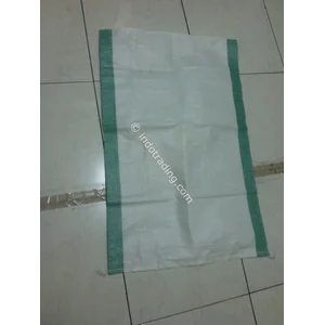 Karung Plastikk