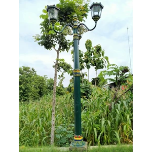 Model Tiang Lampu Taman Klasik Malioboro