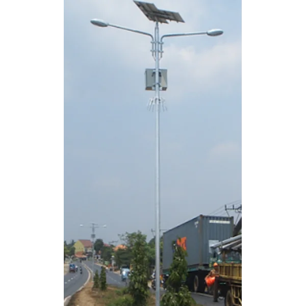 Tiang Lampu Tenaga Surya Bulat Double Ornamnet
