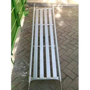 Aksesoris Konstruksi Cat Walk / Pijakan Scaffolding / Steger