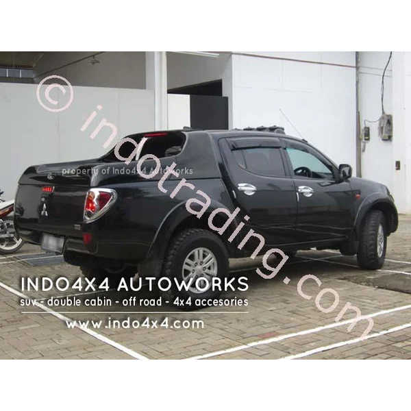 Tutup Bak Triton Model Full Box