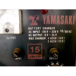 Alat Alat Kerja Lainnya YAMASAKI BATTERY CHARGER / SETROM ACCU