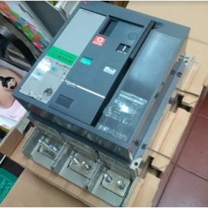ACB (Air Circuit Breaker) Schneider
