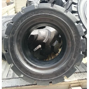 Ban Forklift Solid Ascendo 2.00/50-10