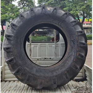 Ban Traktor BKT 18.4-30 / 12PR TR135