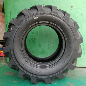 Ban Backhoe Loader Armour 12.5/80-18 12PR