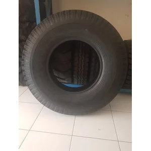 Ban Truk Bridgestone 10.00-20 / 16PR EMSA