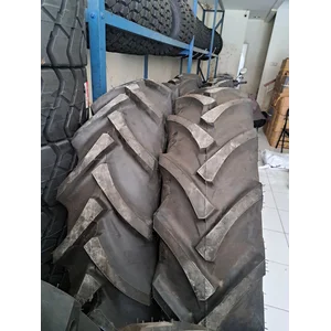 Ban Traktor Speedways 13.6-26 / 8PR Gripking R-1