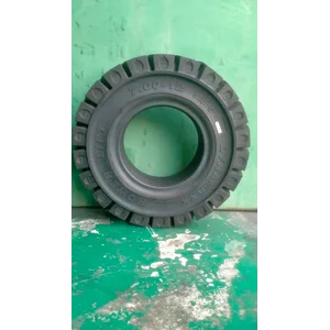 Ban Forklift Solid Dynamaxx 7.00-12