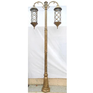 Decorative Antique Garden Light Poles 
