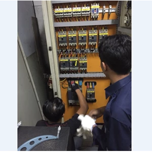 Jasa Pemasangan Circuit Breaker Panel