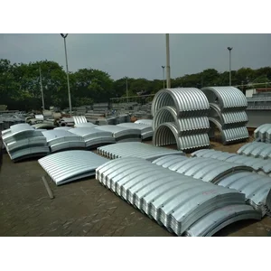 Pipa Baja Bergelombang/Pipa Gorong Gorong Baja Galvanis/Armco type Multi Plate Pipe diameter 2 meter hingga 8 meter 