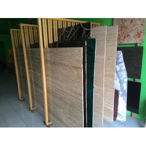 Granit Alam Ukuran 60 Cm X 350 Cm