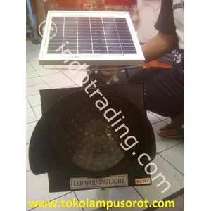 Lampu Peringatan Dengan Solar Cell