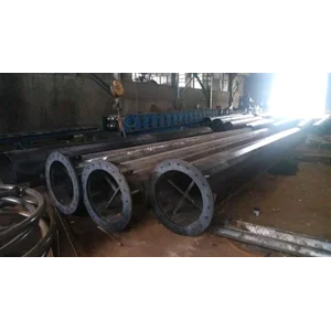 Tiang Lampu Sorot Metal Halide dan LED Hot Dip Galvanized