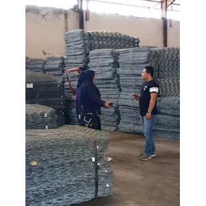 Kawat Bronjong Fabrikasi