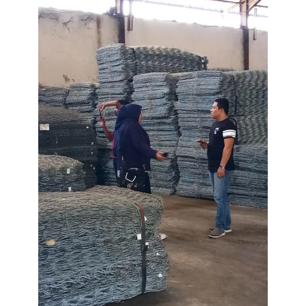 Kawat Bronjong Fabrikasi 