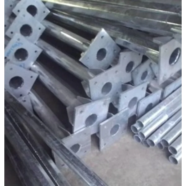Tiang Lampu PJU Oktagonal 9 Meter